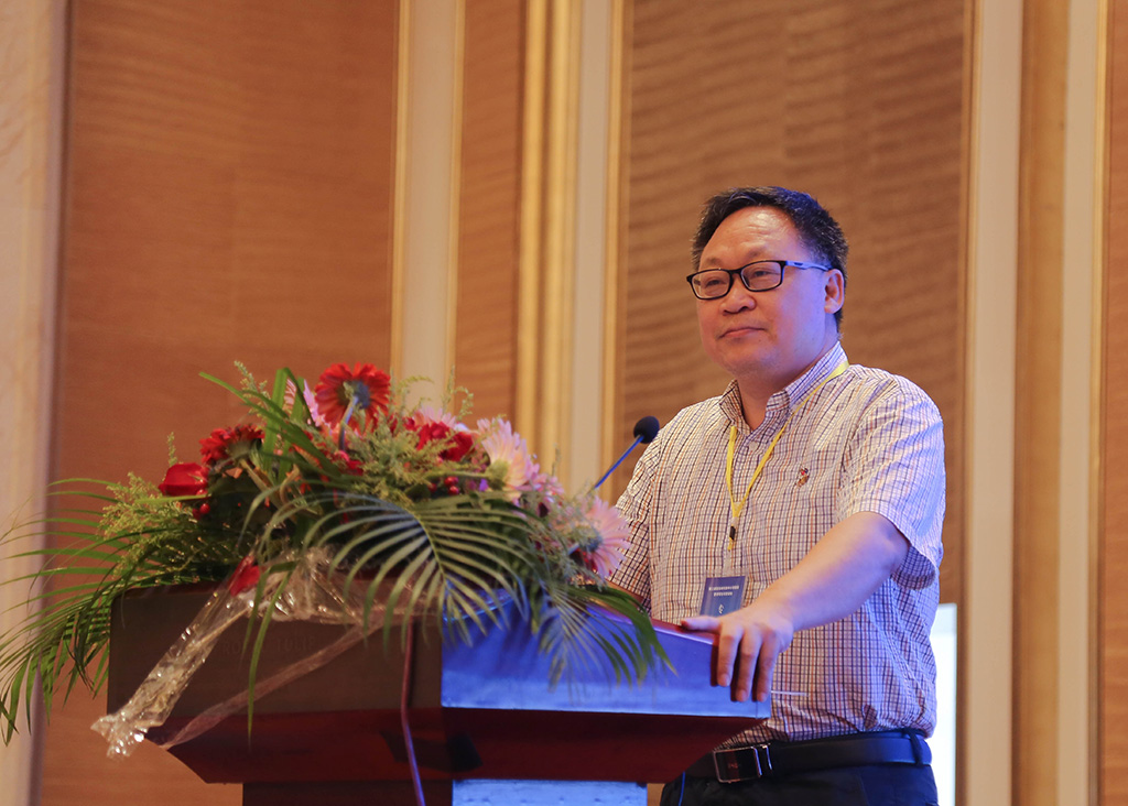 孔令翠院长作大会发言 孔令翠院长作大会发言