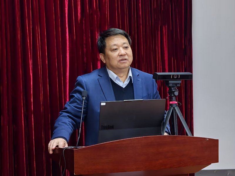10-苗兴伟部署工作_调整大小.jpg